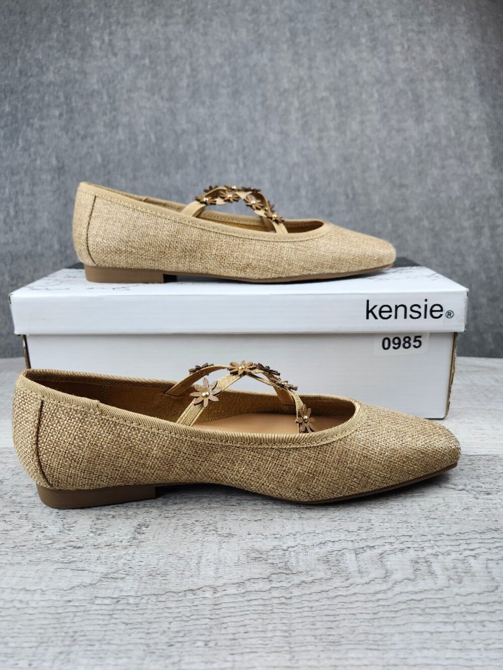 Kensie Floria B Size 6.5M  (EU37) Dark Natural Mary Jane Flats ***Tried ON**